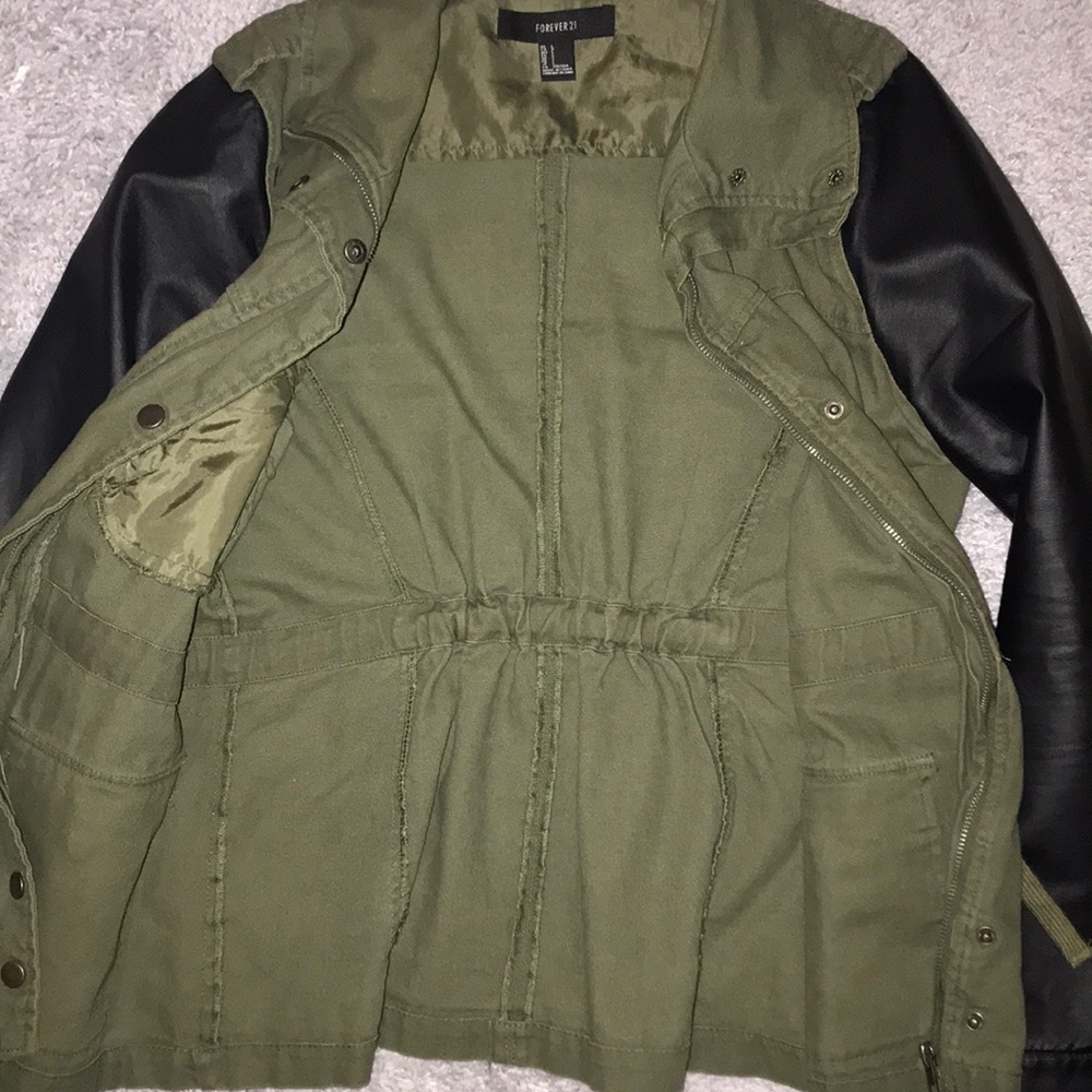 Jacket - Picture 4 of 5
